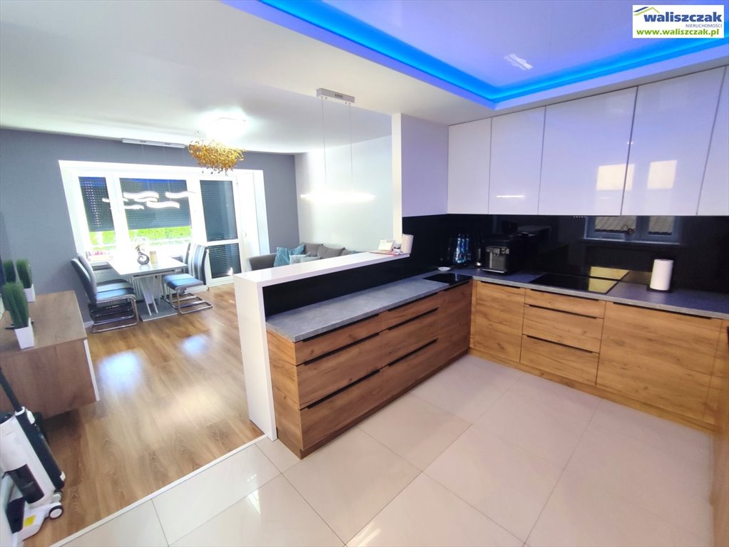 Dom na sprzedaż Piotrków Trybunalski  130m2 Foto 1