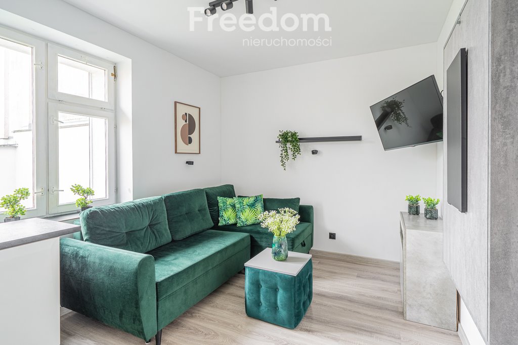 Nowoczesne 1 pokój z komórką w centrum Kołobrzegu Kołobrzeg, Trzebiatowska  23m2 Foto 1