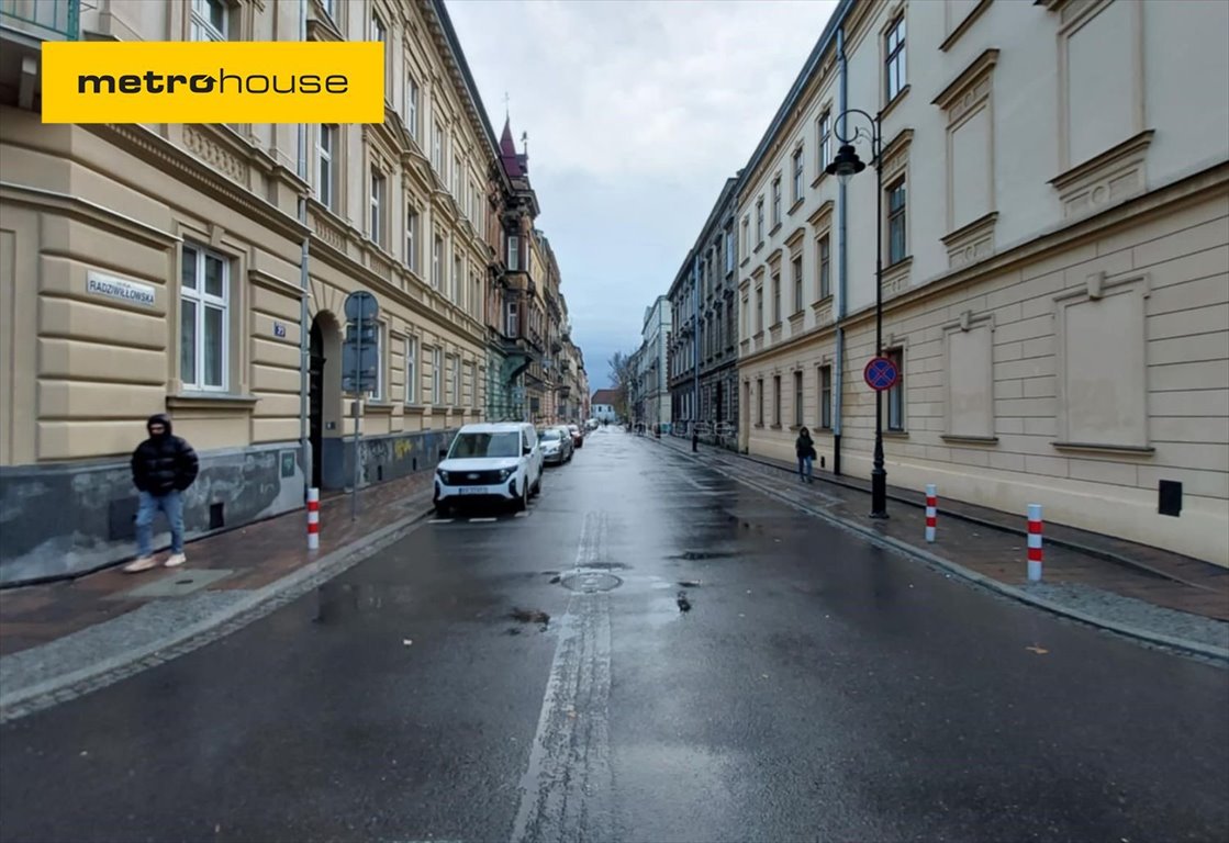 Mieszkanie trzypokojowe na sprzedaż Kraków, Stare Miasto  74m2 Foto 1