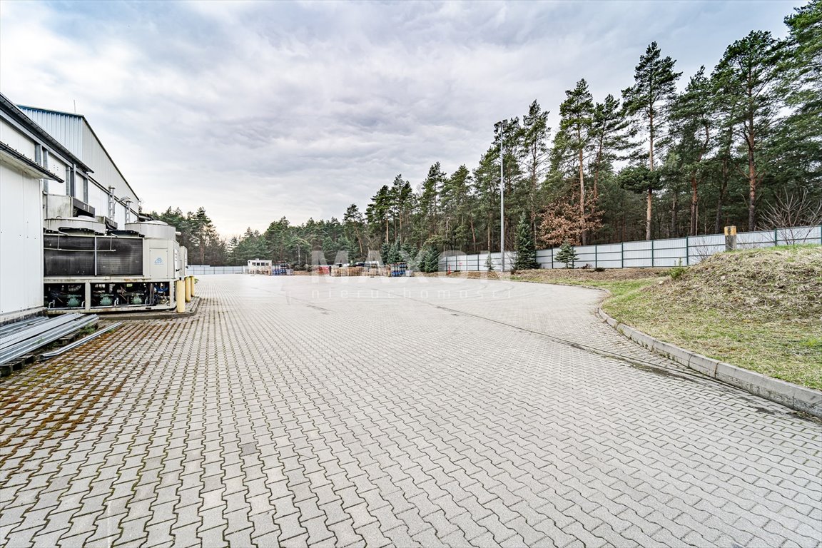 Działka inwestycyjna na sprzedaż Chrzanów  276 810m2 Foto 9