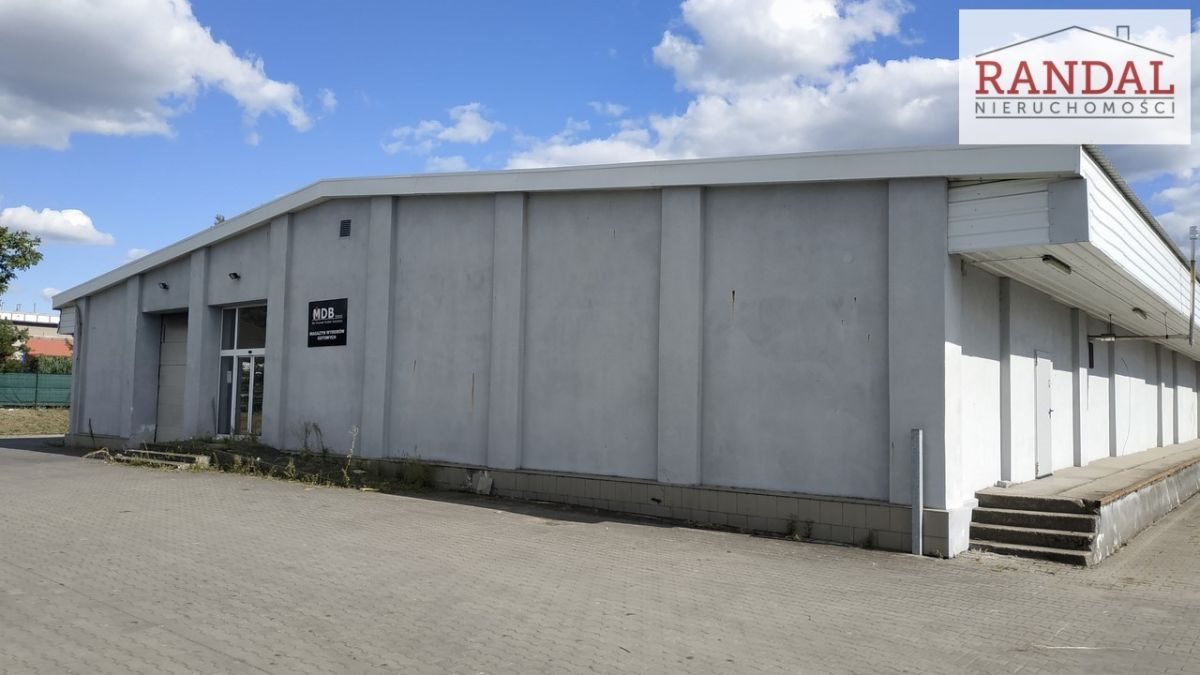 Duży lokal 1000 m² pod handel/usługi, blisko centrum - zapraszam Środa Wielkopolska, Marcinkowskiego  1 000m2 Foto 1