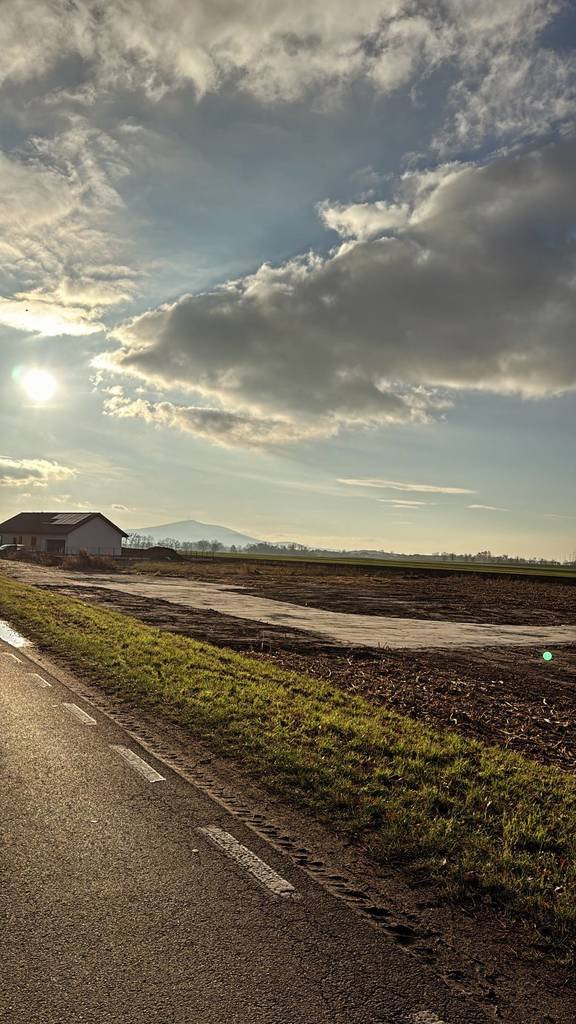 Działka budowlana na sprzedaż Kobierzyce  1 000m2 Foto 1