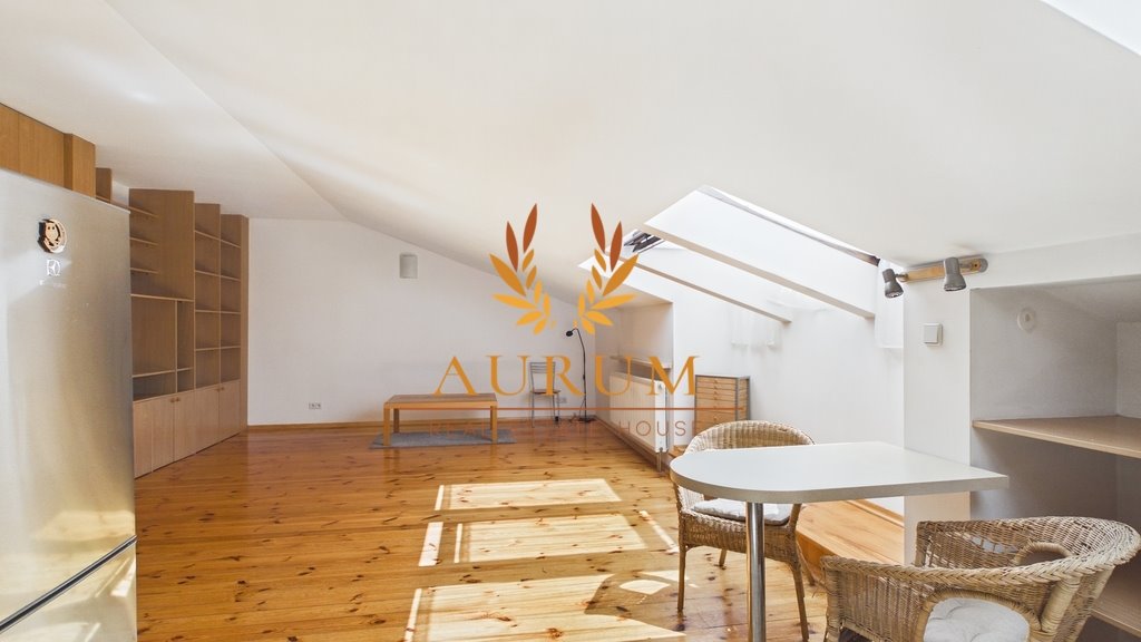 Sprzedam jasne 48,6 m² mieszkanie z balkonem w Warszawie Warszawa, Włochy, Naukowa 30  49m2 Foto 1