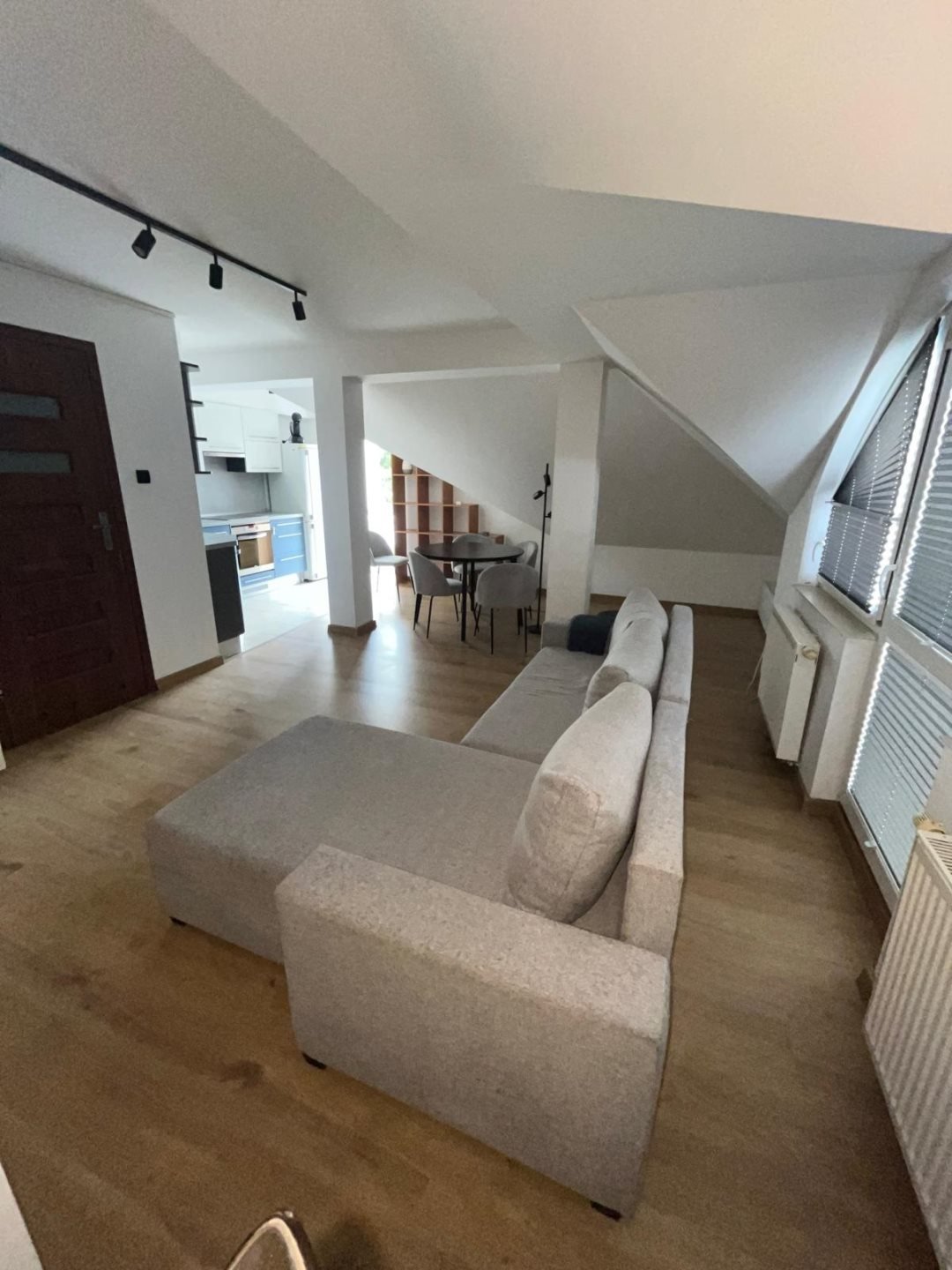 Na wynajem komfortowe 2-pokojowe mieszkanie z tarasami w Łodzi Łódź, Bałuty  37m2 Foto 1