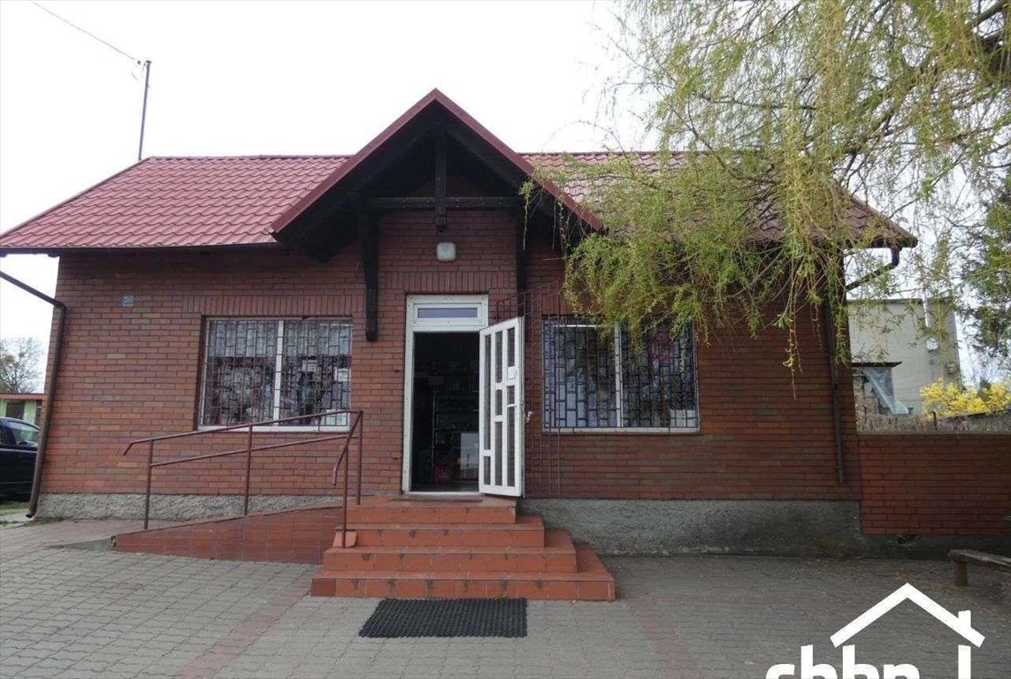 Sprzedaż sklepu 80 m² z klimatyzacją i dużą salą Wielka Komorza  80m2 Foto 1