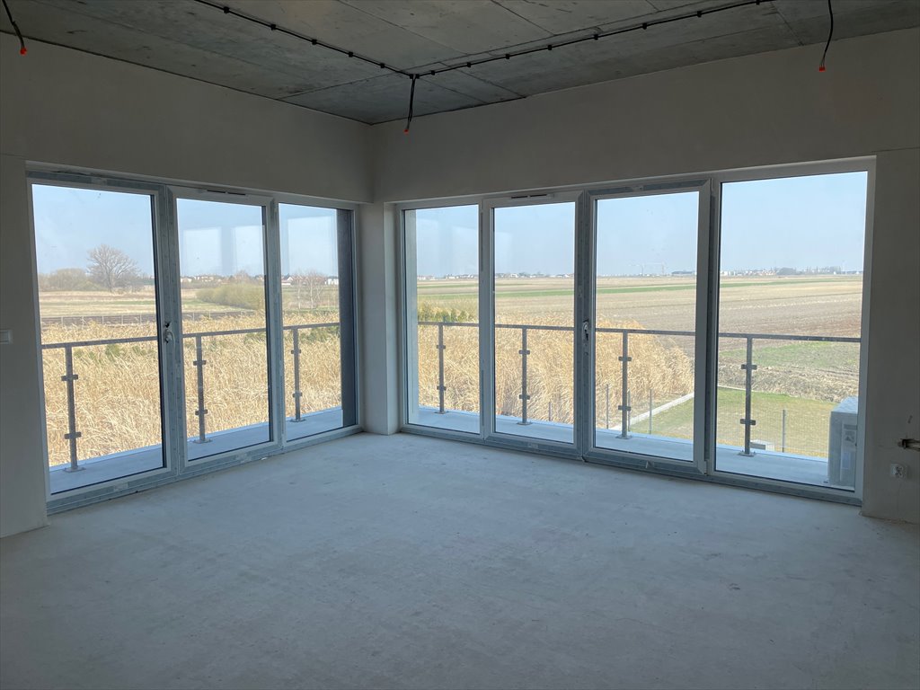 Mieszkanie trzypokojowe na sprzedaż Lesznowola, Lesznowola  65m2 Foto 1