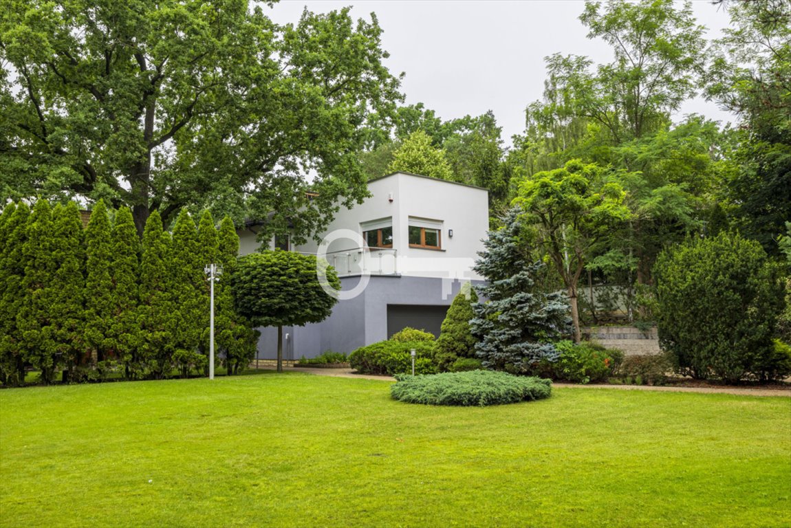 Rezydencja 540 m² z dużym ogrodem w Łomiankach polecam! Łomianki, Partyzantów  540m2 Foto 1