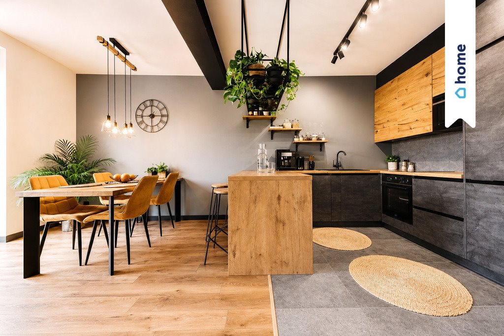 Dwupoziomowe 102 m² z własną klatką i gotowe do wprowadzenia Rzeszów, Miejska  106m2 Foto 1