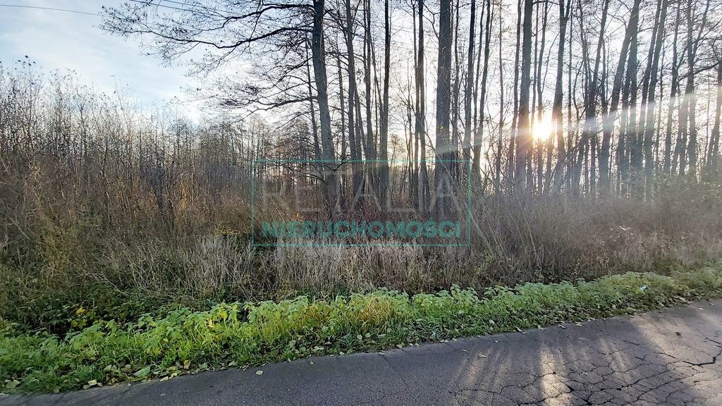 Duża działka 4170 m² z dostępem do rzeki, media, pod zabudowę Adamów-Wieś  4 170m2 Foto 1