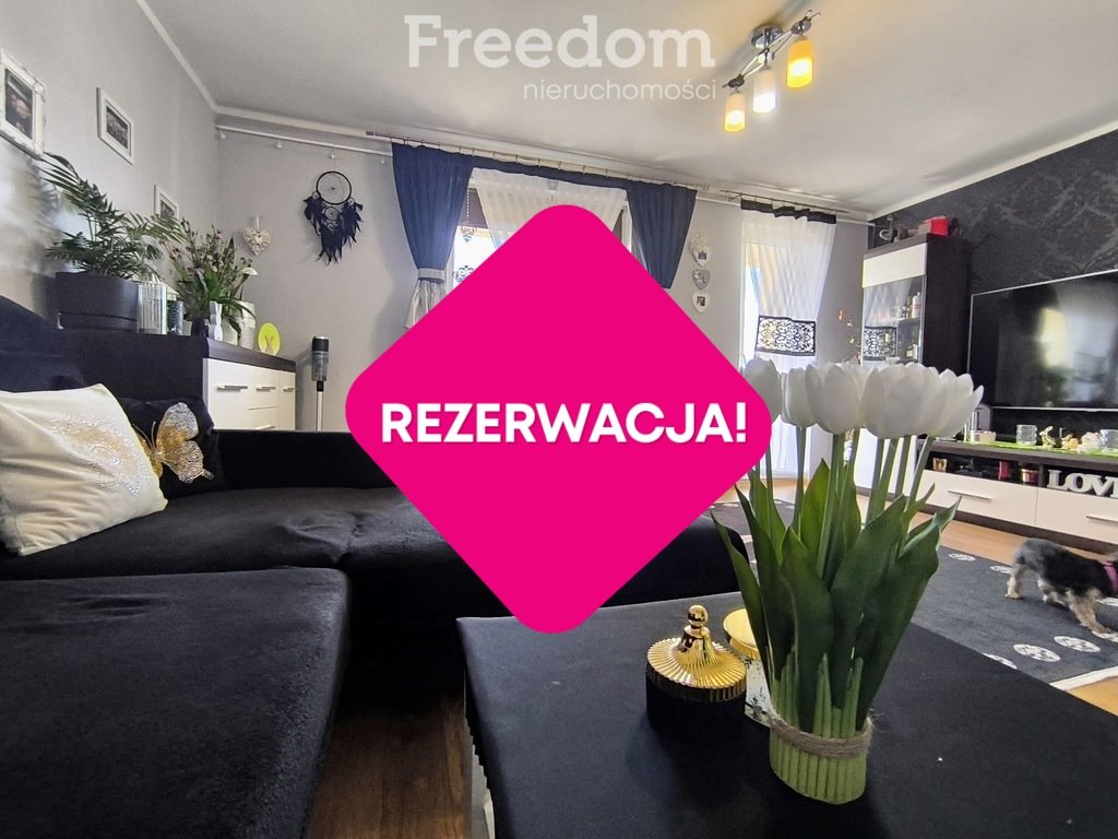 Mieszkanie trzypokojowe na sprzedaż Bobolice, Szkolna  60m2 Foto 1