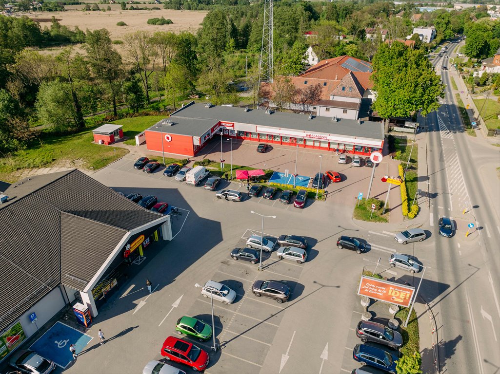 Wynajem lokalu 55m2 na sklep, biuro, usługi w Niemodlinie Niemodlin, Opolska 7a  55m2 Foto 1