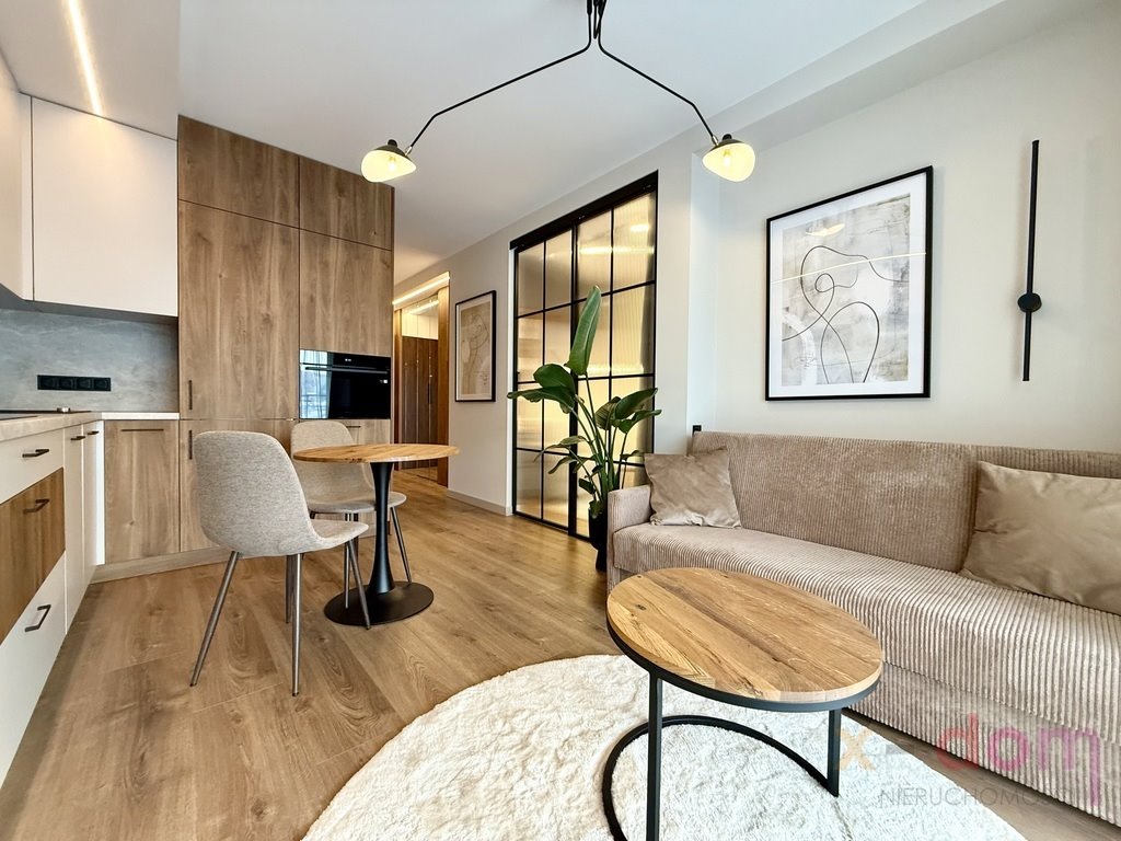 Nowoczesne 36 m² z balkonem i widokiem na Telegraf Kielce, Wojska Polskiego  36m2 Foto 1