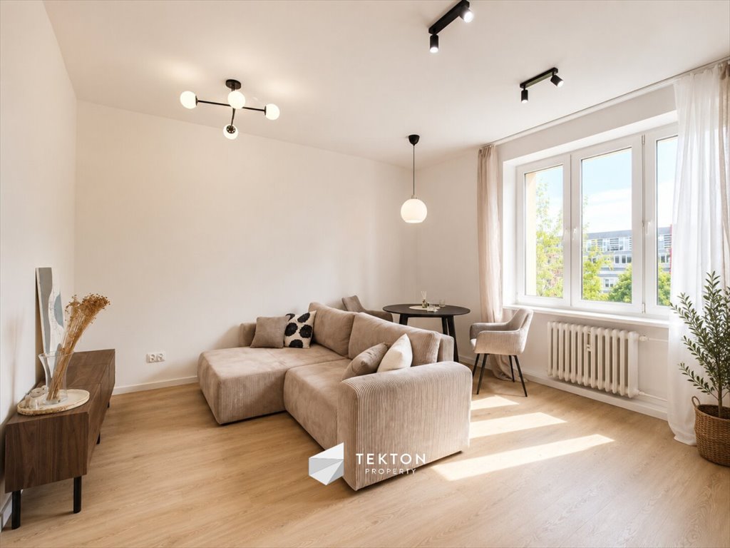 Zapraszam do obejrzenia 3-pokojowego mieszkania 58 m² w Łodzi Łódź, Bałuty, Krawiecka  58m2 Foto 1