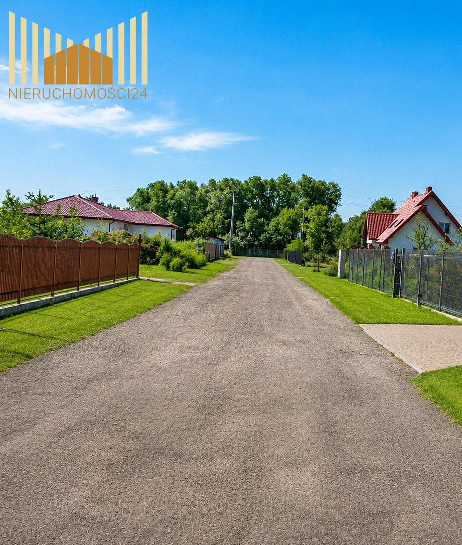 Działka 1509 m² w Wiązownie - kameralne osiedle, pełne uzbrojenia. Wiązowna  1 509m2 Foto 1