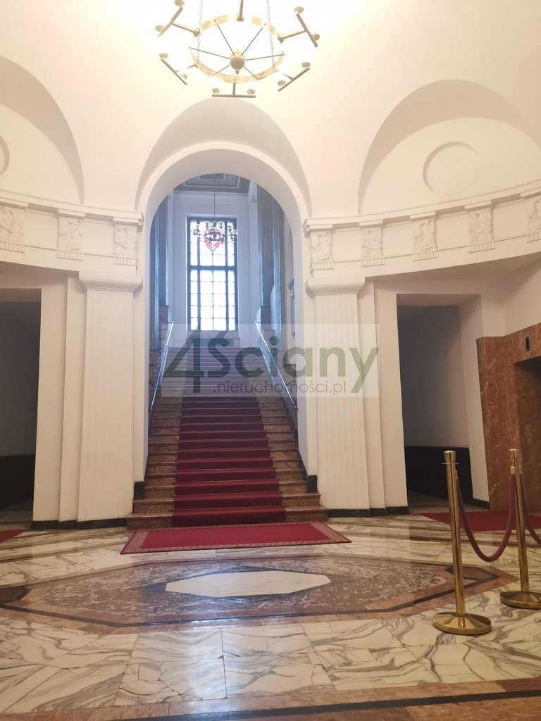 Biuro 26 m² w centrum Warszawy, 2 pokoje, winda Warszawa, Śródmieście  26m2 Foto 1