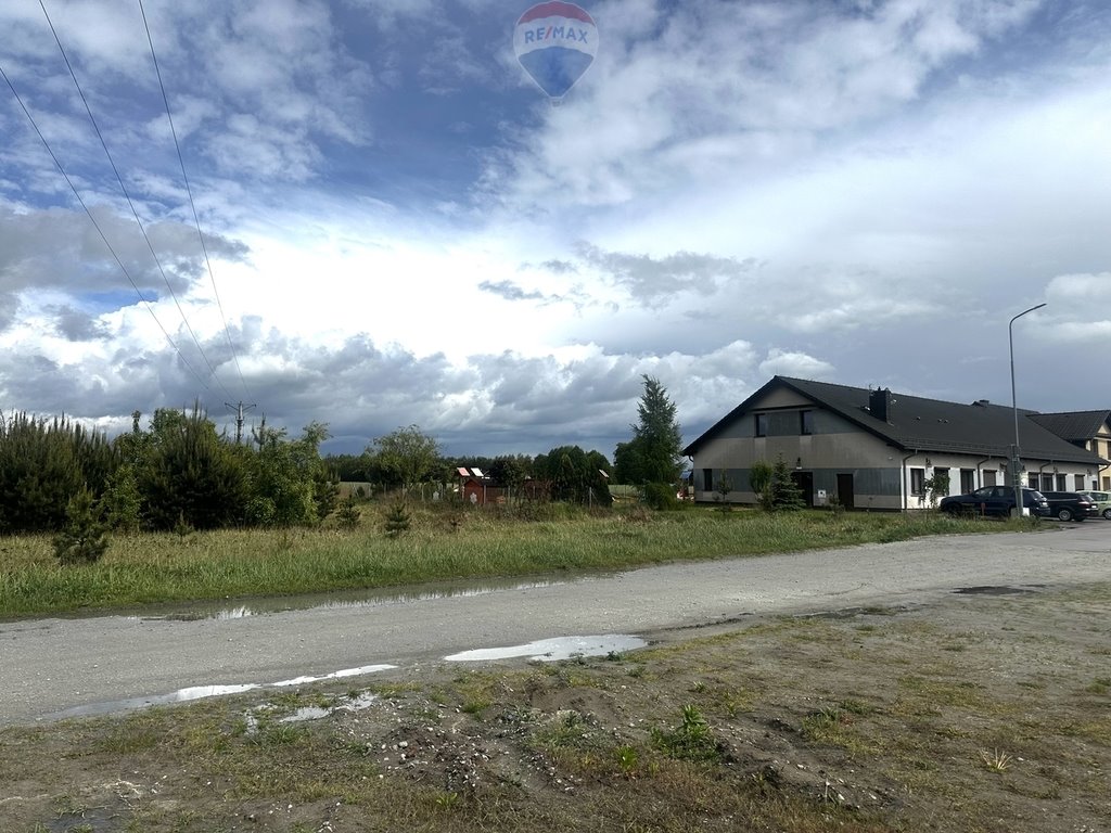 Działka budowlana 1033 m² w Mechlinie – prywatność i spokój Mechlin  1 033m2 Foto 1