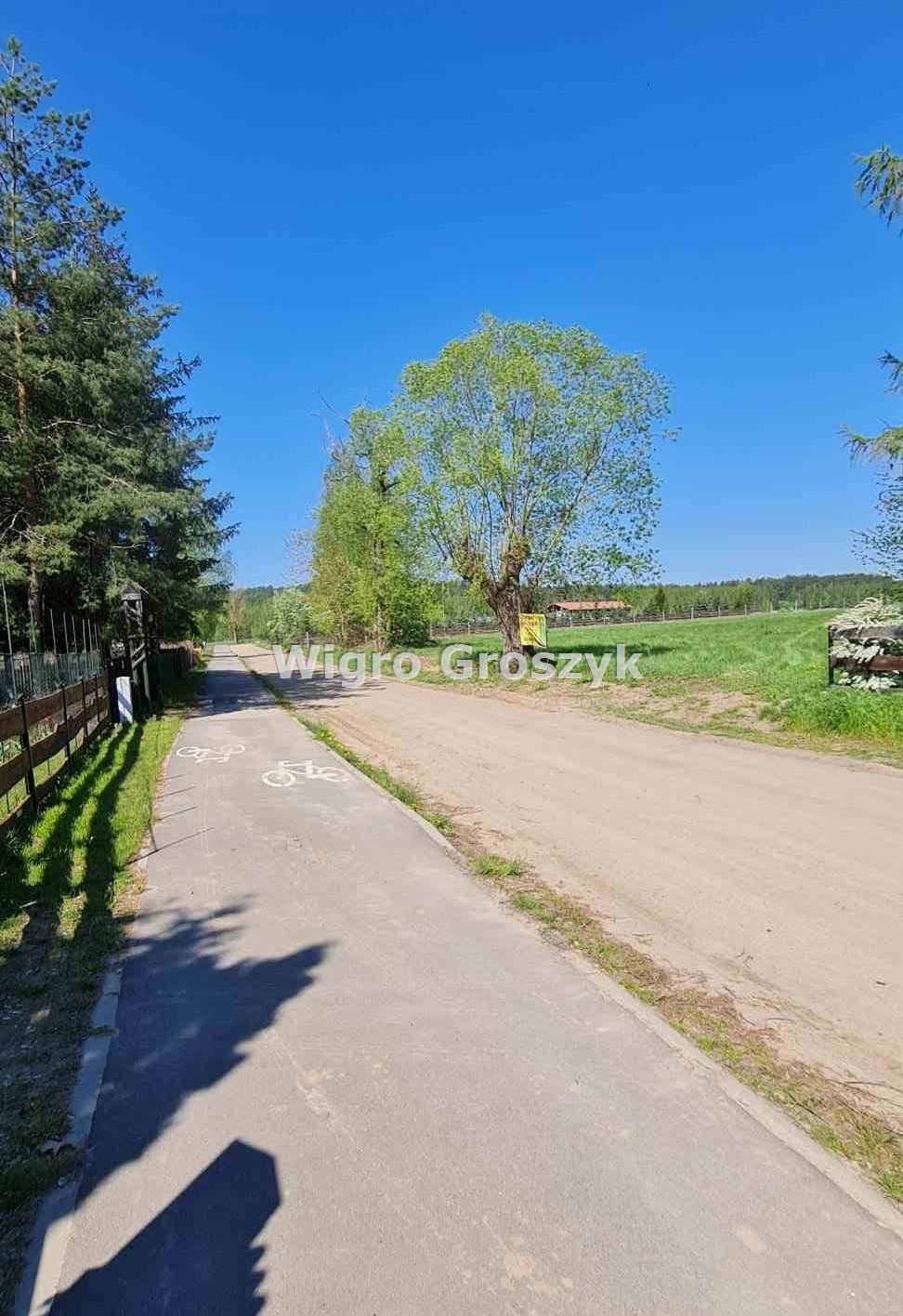Urokliwa działka nad jeziorem Białoławki - 1897 m². Kwik, Kwik  1 897m2 Foto 1