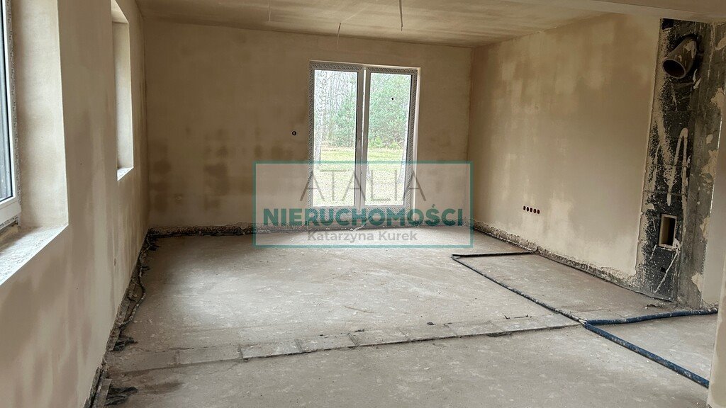 Sprzedam dom z potencjałem 139 m² w Korabiewicach Korabiewice  139m2 Foto 1