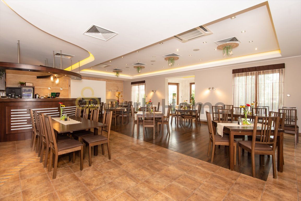 Lokal użytkowy na sprzedaż Mosina  658m2 Foto 1