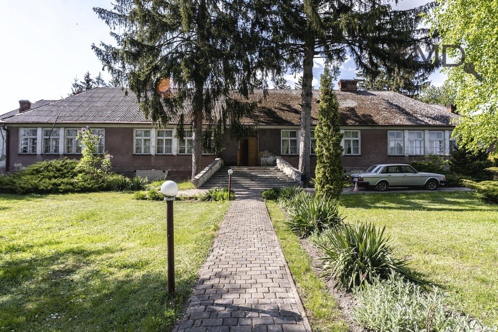 Sprzedam dworek z historią 500 m² w Żukowie-Kolonii Żuków-Kolonia  500m2 Foto 1
