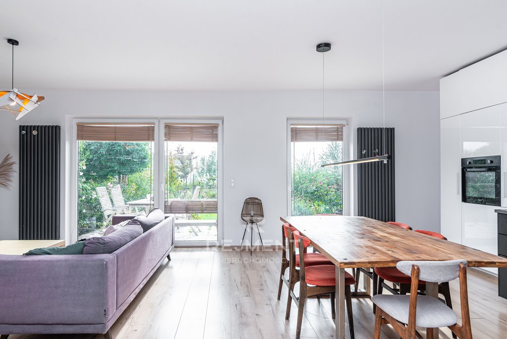 Dom na sprzedaż Cholerzyn  144m2 Foto 1