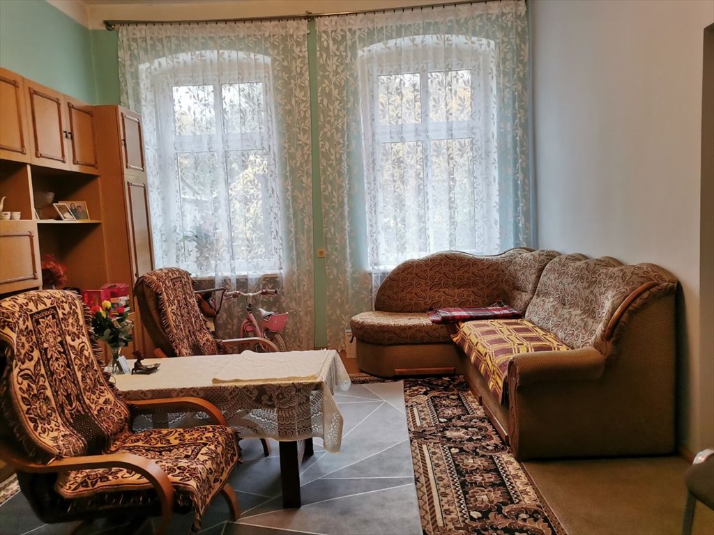 Mieszkanie dwupokojowe na sprzedaż Rozajny  69m2 Foto 1