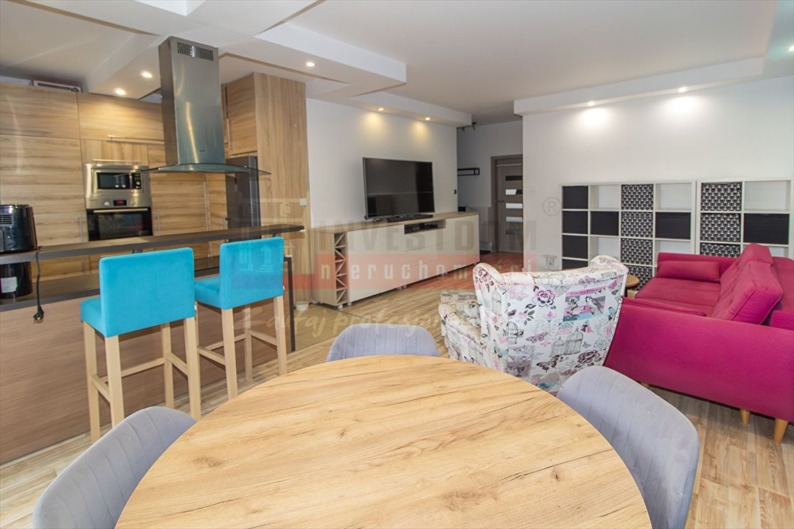 Mieszkanie trzypokojowe na sprzedaż Opole, Półwieś  64m2 Foto 1