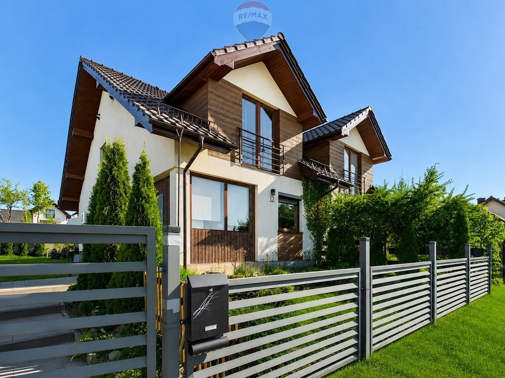 Dom bliźniak 140 m² z tarasem i ogrodem w Kolbudach Kolbudy, Lukrecjowa  140m2 Foto 1