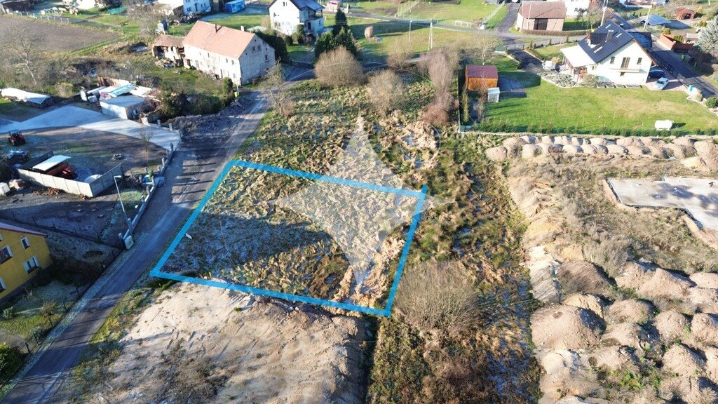 Działka 1354 m2 pod zabudowę jednorodzinną w Brzeźniku Brzeźnik  1 354m2 Foto 1