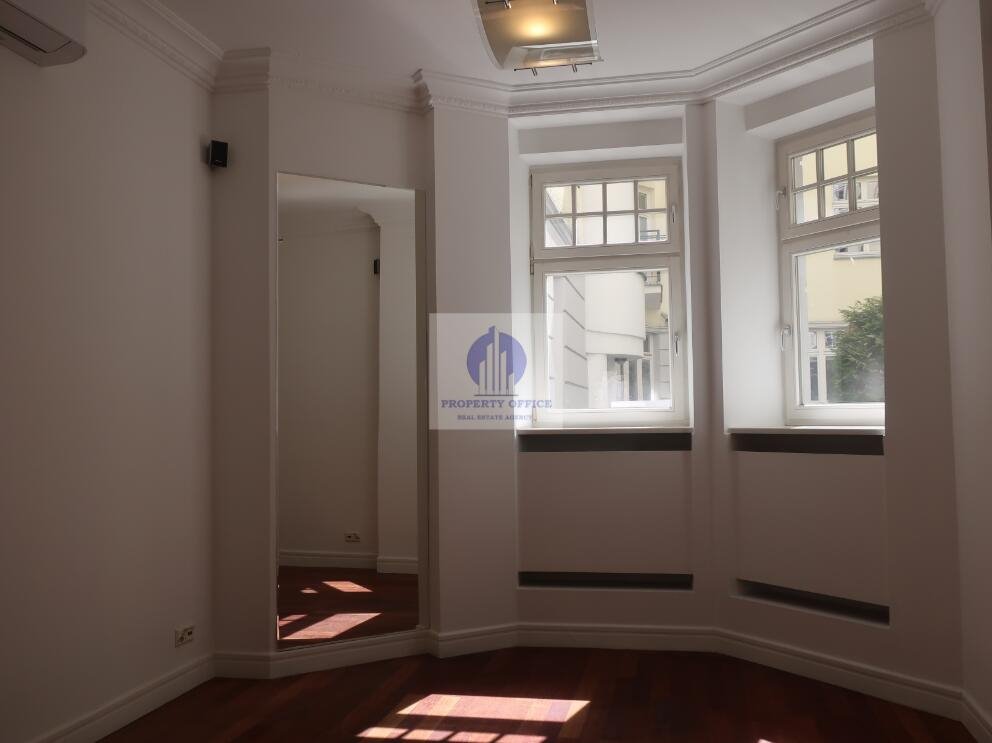 Lokal usługowy 110 m2 w centrum Warszawy, witryny, klimatyzacja Warszawa, Śródmieście, Marszałkowska  110m2 Foto 1