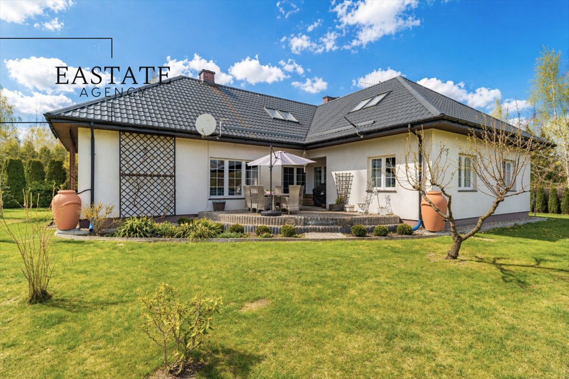 Przestronny dom 216 m² z garażem i dużą działką Osowiec  294m2 Foto 1