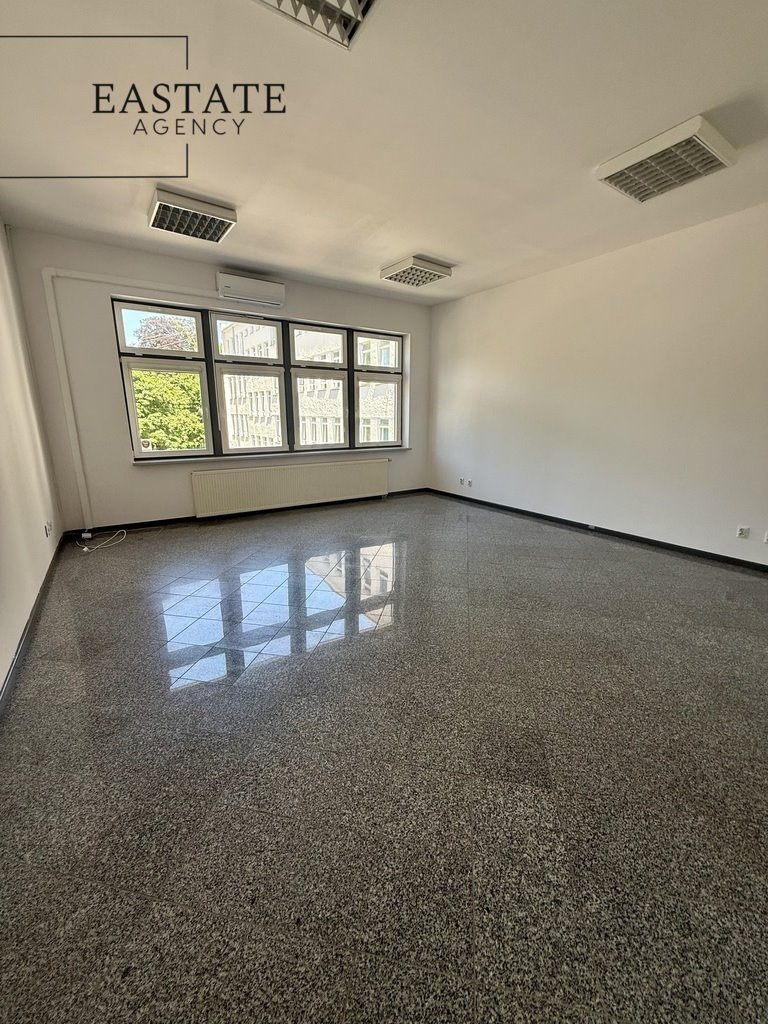 Nowoczesne biuro 33,3 m² z darmowym parkingiem w Sopocie Sopot, Aleja Niepodległości  33m2 Foto 1
