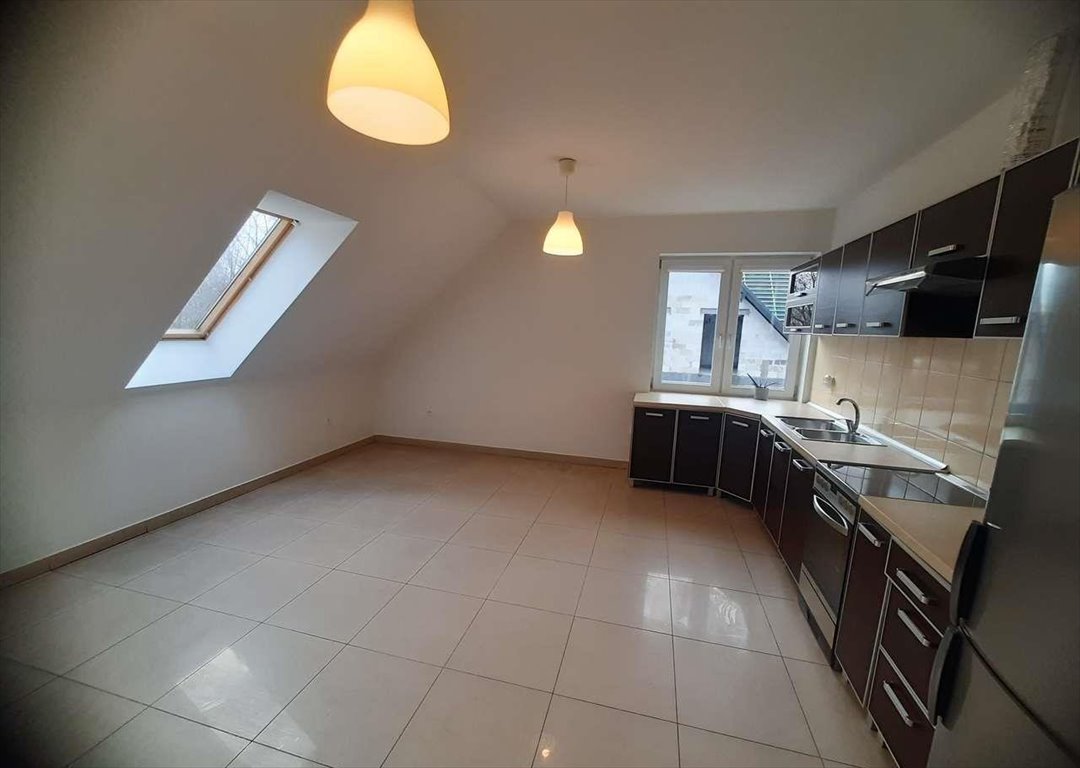 Zapraszam do wynajmu 98 m² z dużym salonem i niezależnym wejściem Gajków, Lipowa  98m2 Foto 1