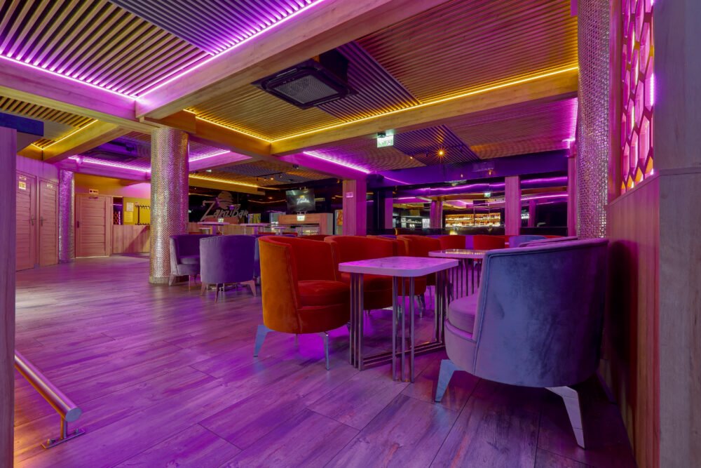 Lokal usługowy 135 m² z witrynami i możliwością ogródka Warszawa, Śródmieście, Żurawia 32/34  135m2 Foto 1