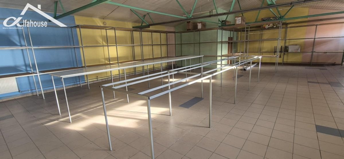 Hala magazynowa 372 m² z biurami, monitoringiem i 2 wjazdami Brak miasta, Okszowska  370m2 Foto 1