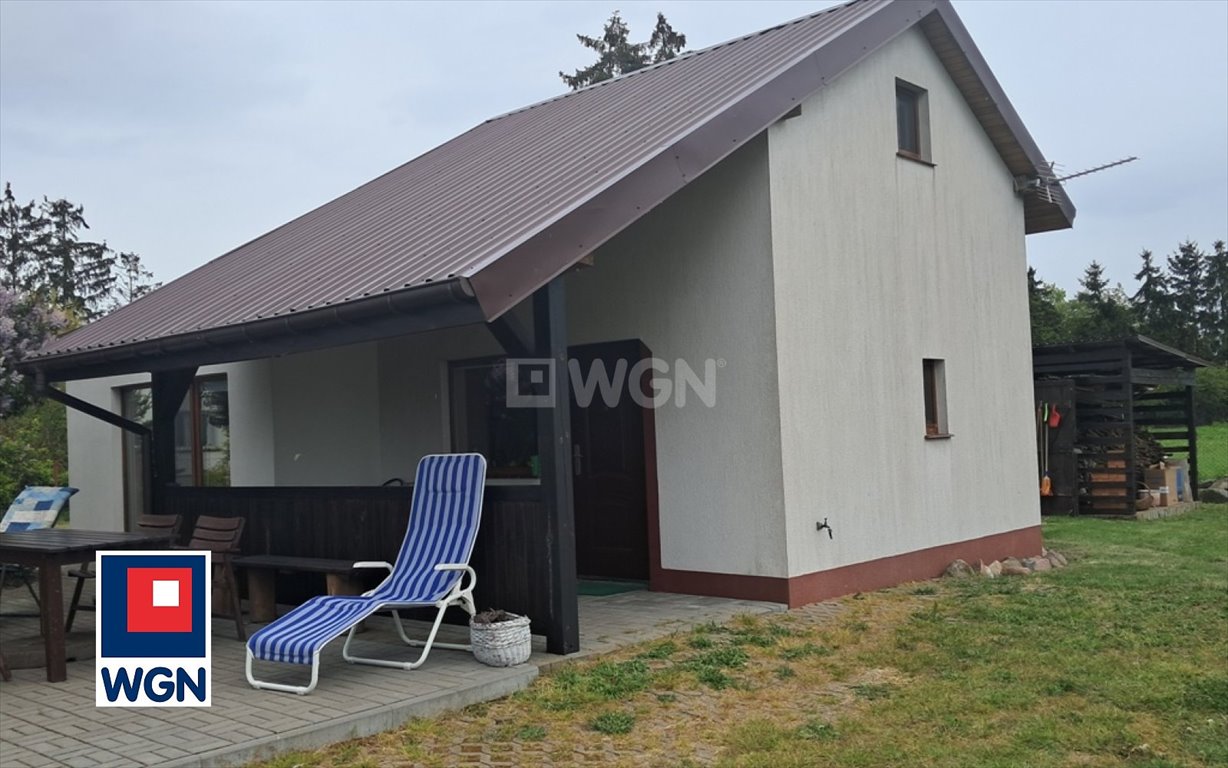 Urokliwy domek nad jeziorem z dużą działką i tarasem Blizno, Blizno, Blizno  55m2 Foto 1