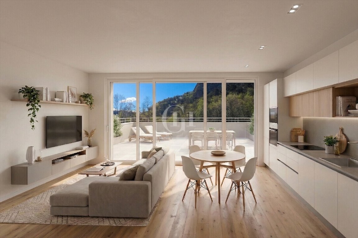 Luksusowy penthouse z 181 m² tarasem i widokiem na Garda Włochy, Mori  101m2 Foto 1