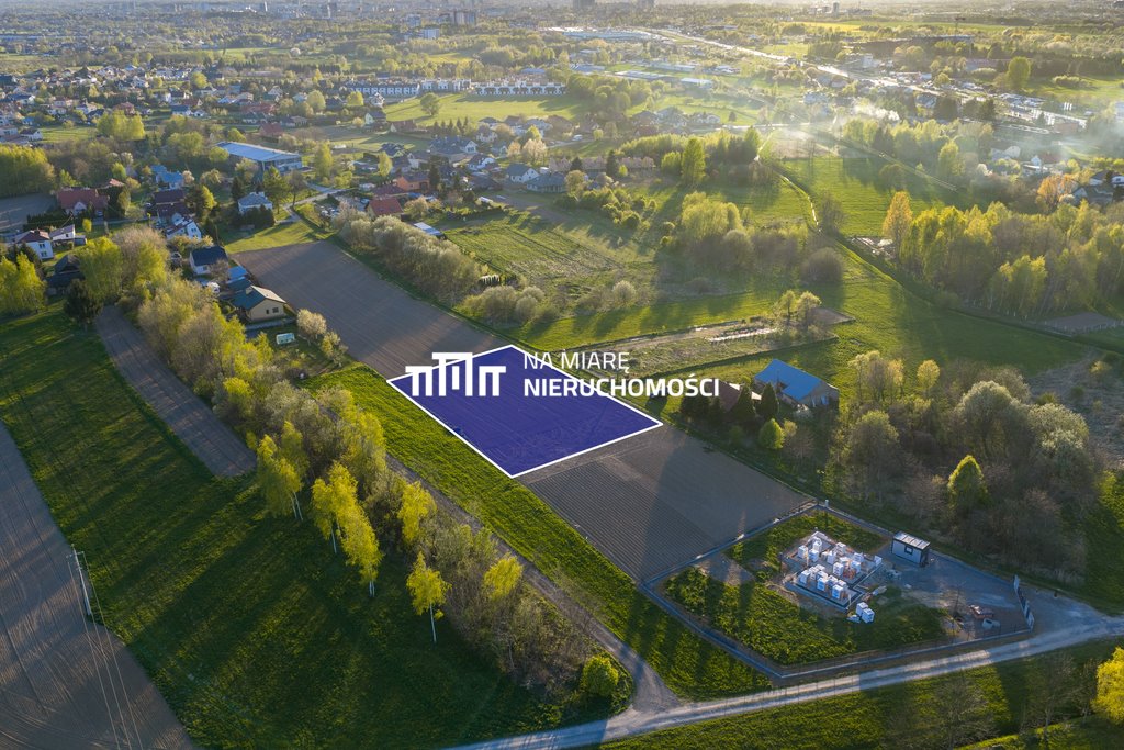 Do sprzedania działka 1800 m² pod dom w Malawie z mediami Malawa  1 800m2 Foto 1