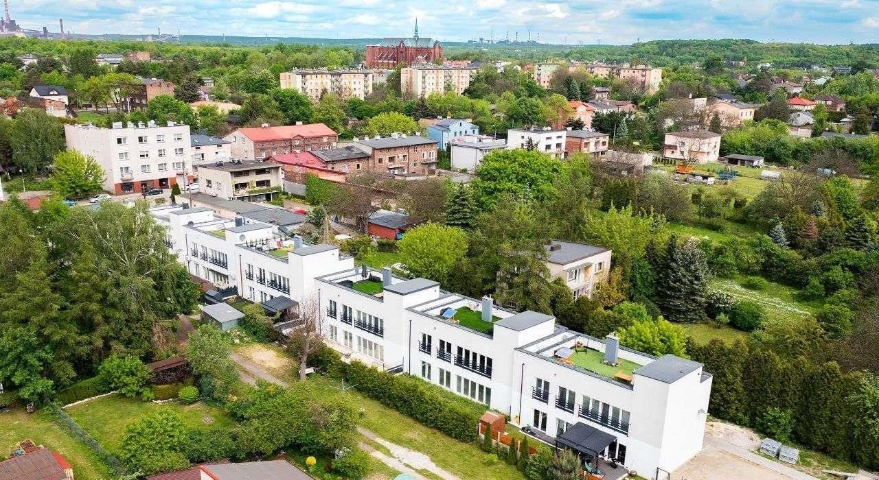Mieszkanie trzypokojowe na sprzedaż Dąbrowa Górnicza, Strzemieszyce Wielkie, Warszawskie  72m2 Foto 1