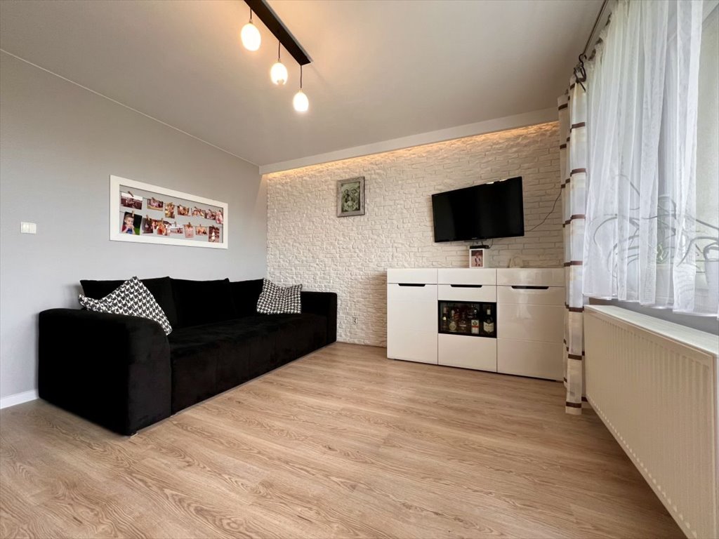 Mieszkanie dwupokojowe na sprzedaż Rzeszów, Staroniwska  49m2 Foto 1