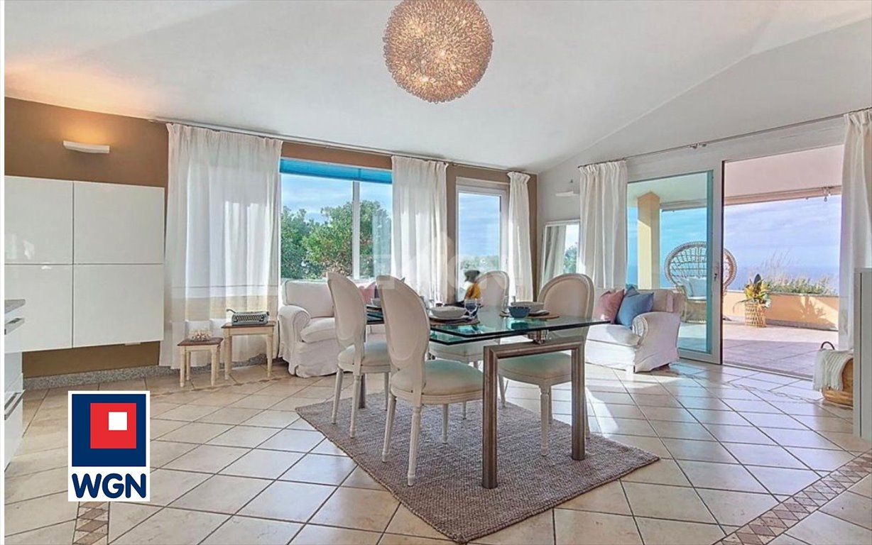 Rustico z widokiem na morze i 2 ha ziemi w Castelsardo Włochy, Castelsardo Lu Bagnu, LU BAGNU  105m2 Foto 1