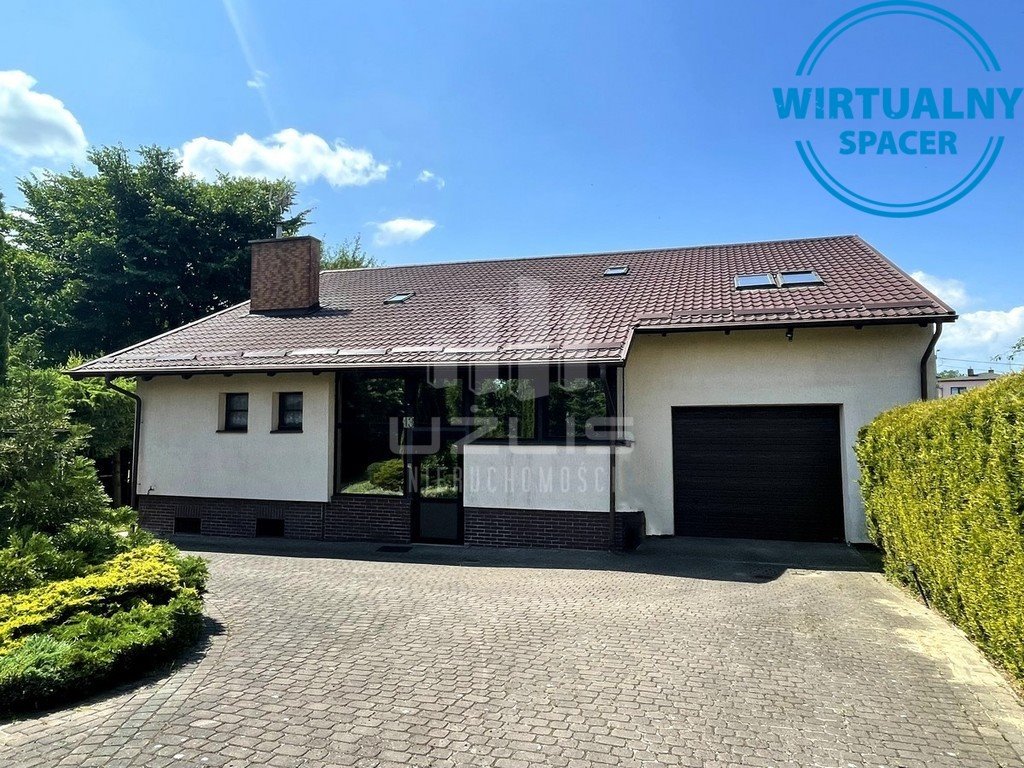 Dom z usługami, garażem i dużą działką w Starogardzie. Starogard Gdański, Łąkowa  247m2 Foto 1