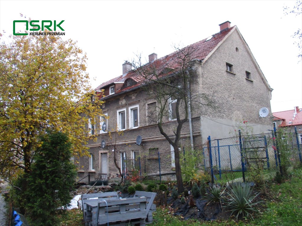 Przestronne 2 pokoje z komórką i piwnicą w Wałbrzychu Wałbrzych, Biały Kamień, gen. Władysława Andersa 73  48m2 Foto 1