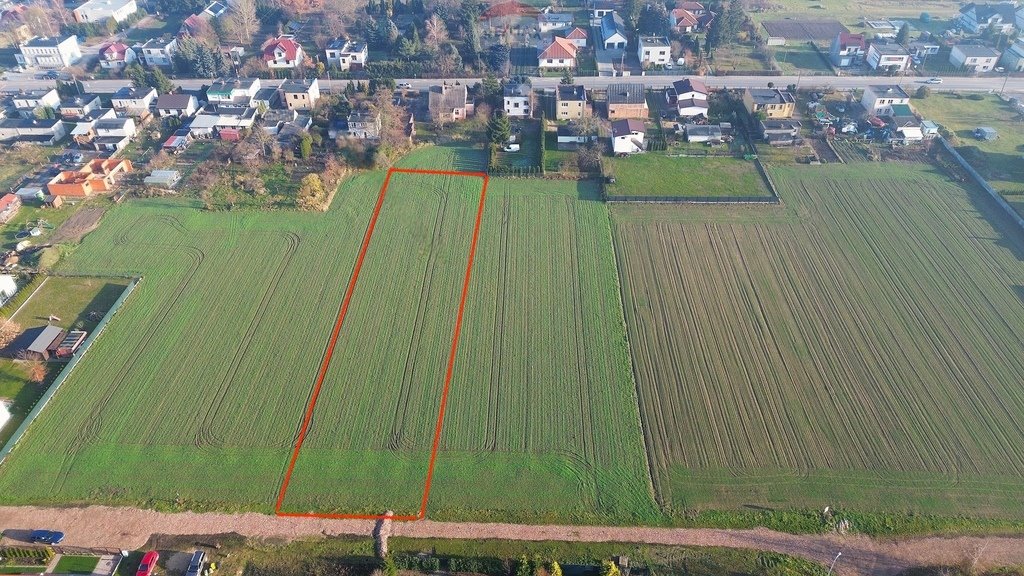 Działki budowlane w Biskupicach, MPZP, podział na 4, media Biskupice, Rzepakowa  3 326m2 Foto 1