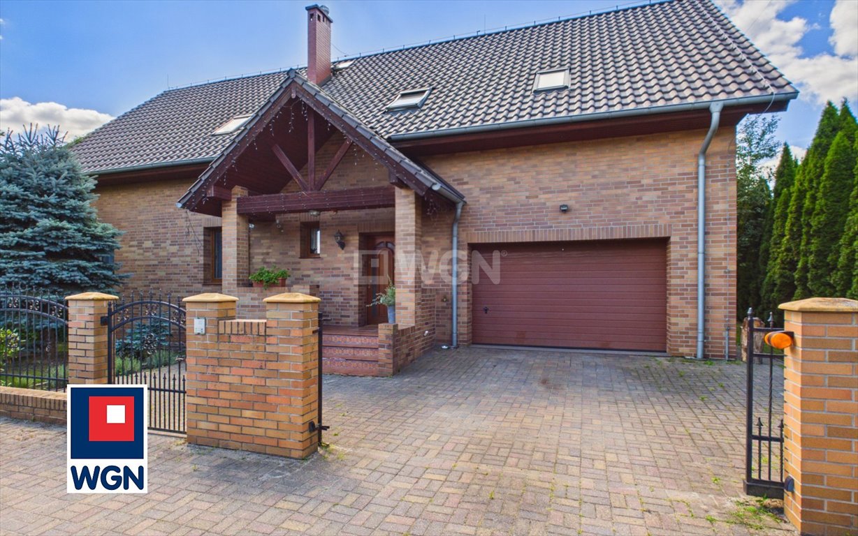 Dom z dwoma niezależnymi mieszkaniami - 264 m² w Osieku Osiek, Tulipanowa  264m2 Foto 1