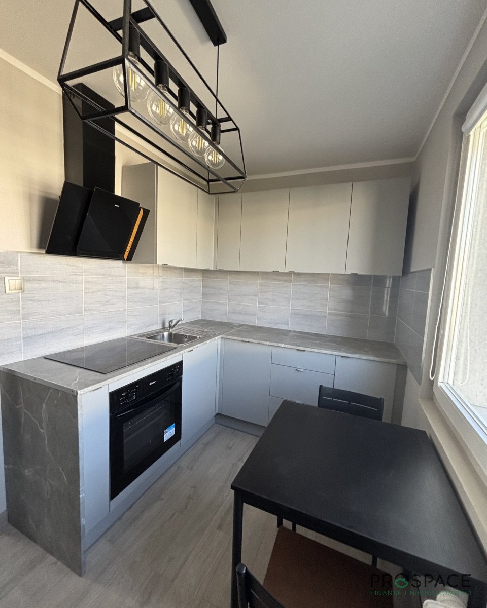 Polecam 2-pokojowe mieszkanie 44,2 m² z balkonem i piwnicą Zielona Góra, Aleja Wojska Polskiego  44m2 Foto 1