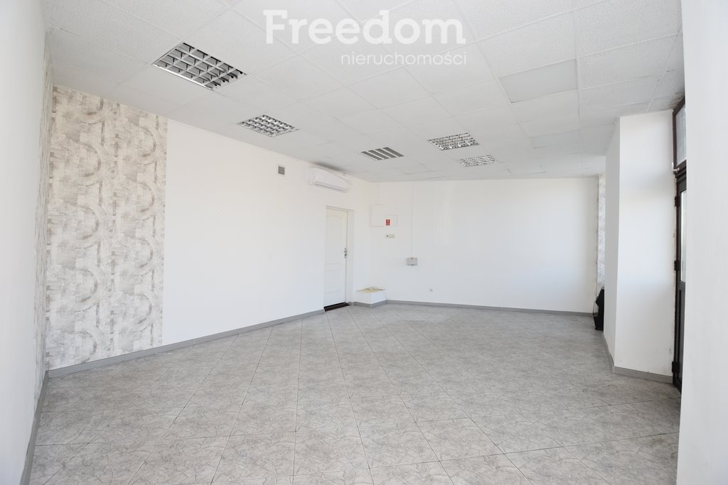 Lokal użytkowy na wynajem Ostrowiec Świętokrzyski, Okólna  40m2 Foto 7
