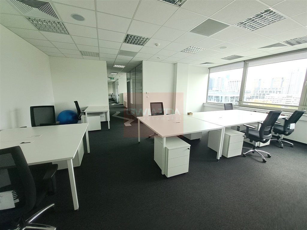 Nowoczesne biuro 402 m² w centrum Warszawy z klimatyzacją Warszawa, Śródmieście  402m2 Foto 1