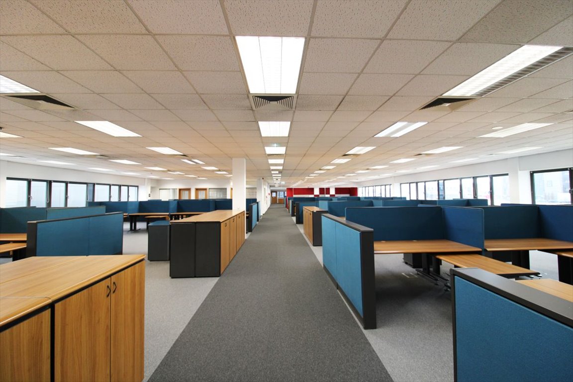 Zapraszam do wynajęcia 1100 m² biura w Tychach, open space i sale! Tychy, Towarowa  1 100m2 Foto 1