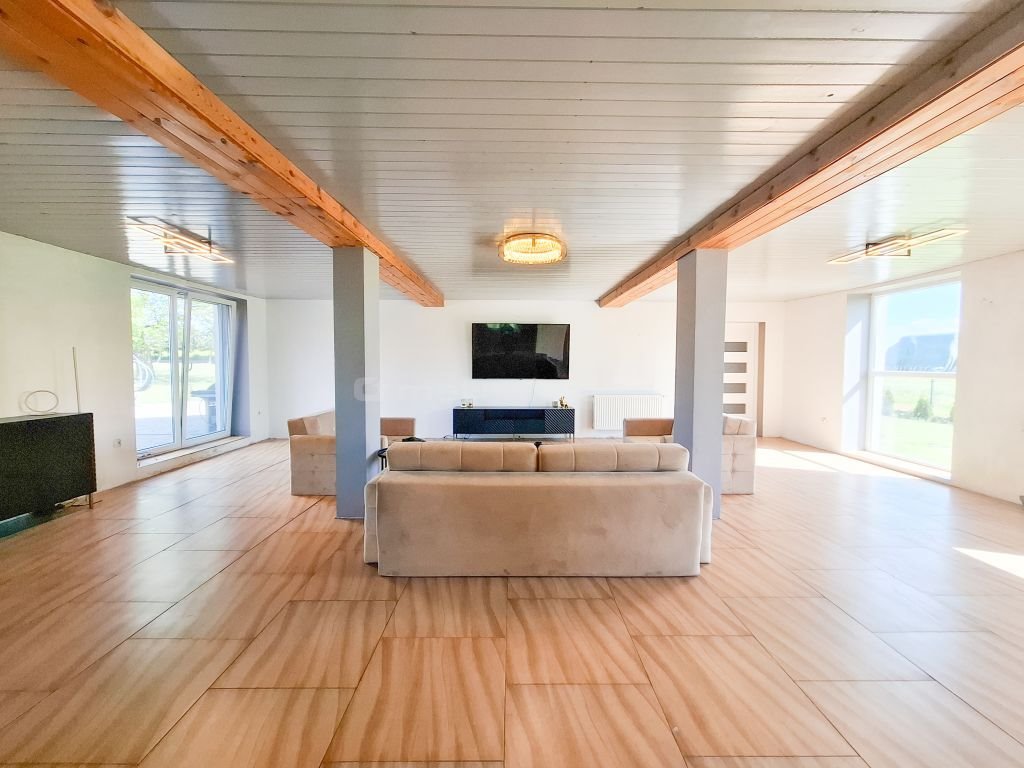 Dom na sprzedaż Dąbrówka, Przymuszewska  385m2 Foto 1